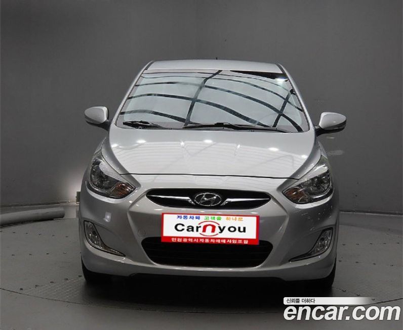 Hyundai Accent 2011