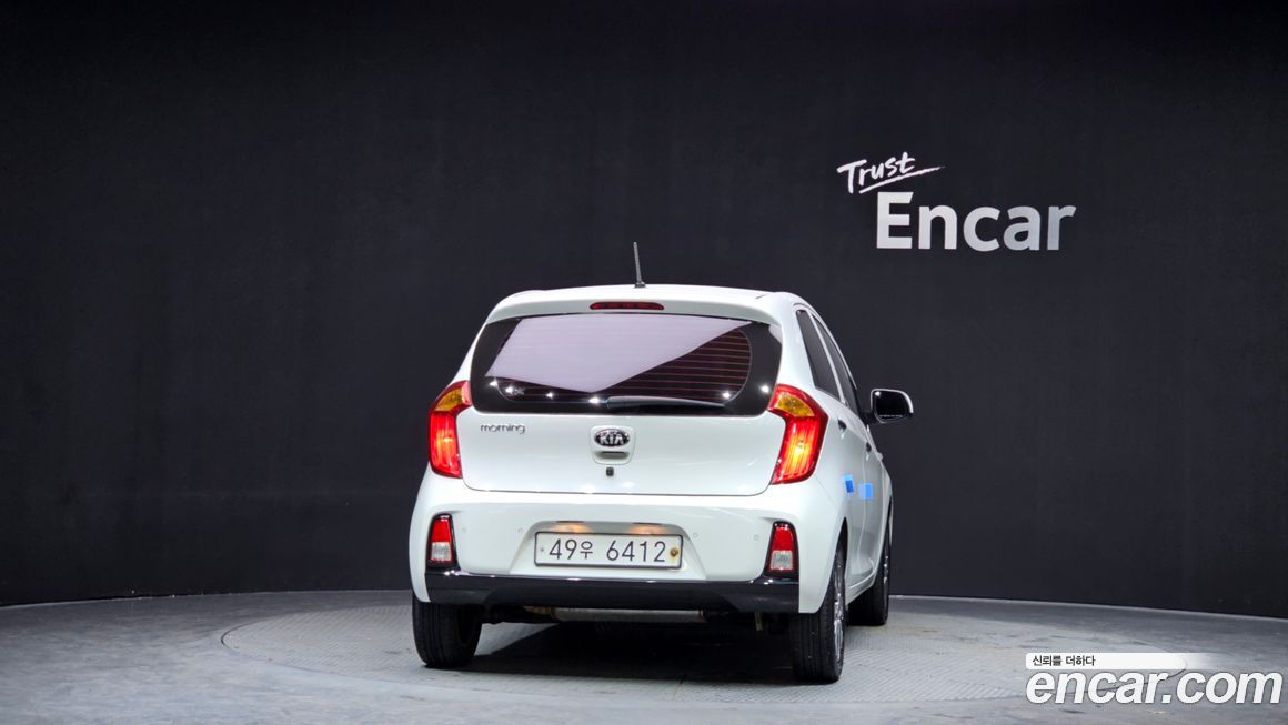 Kia morning 2016