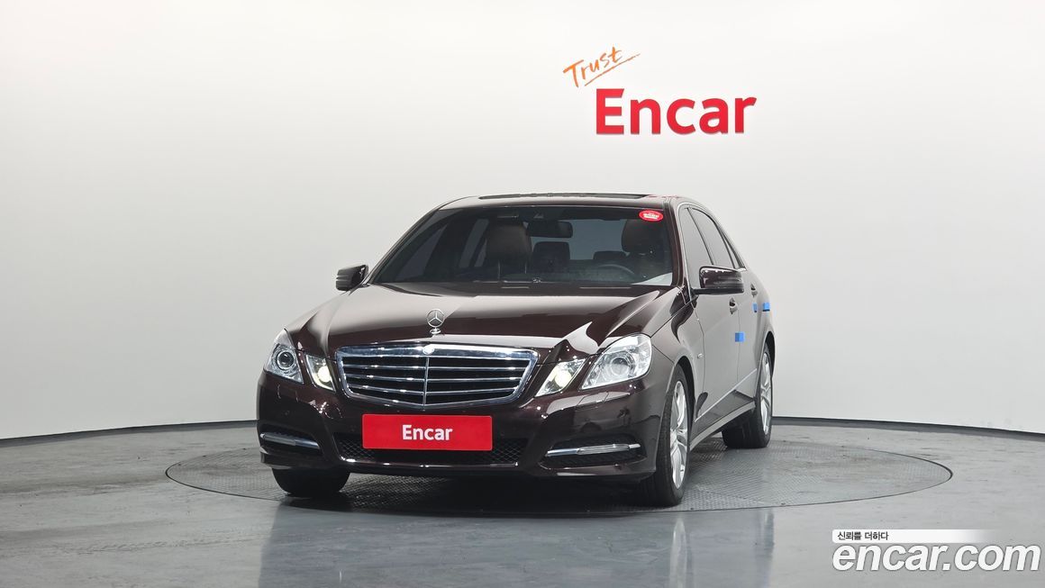 Mercedes-Benz E-Class 2012