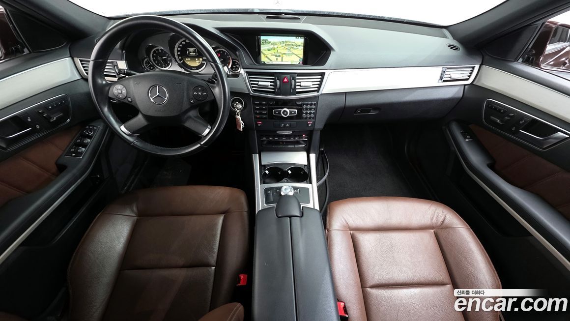 Mercedes-Benz E-Class 2012