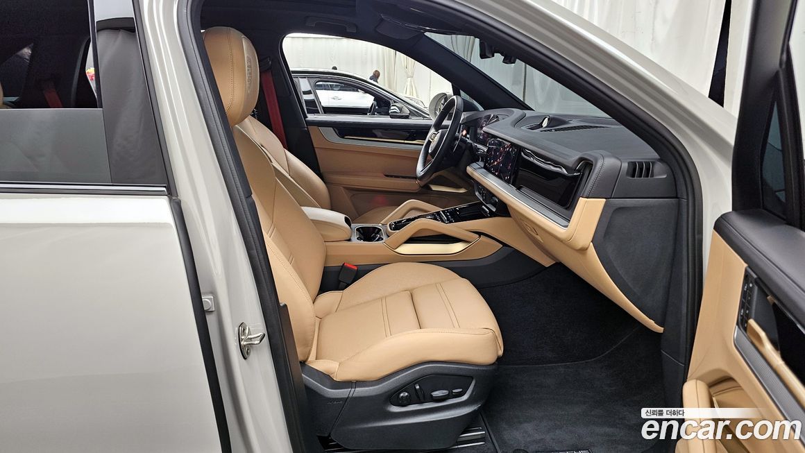 Porsche Cayenne 2024