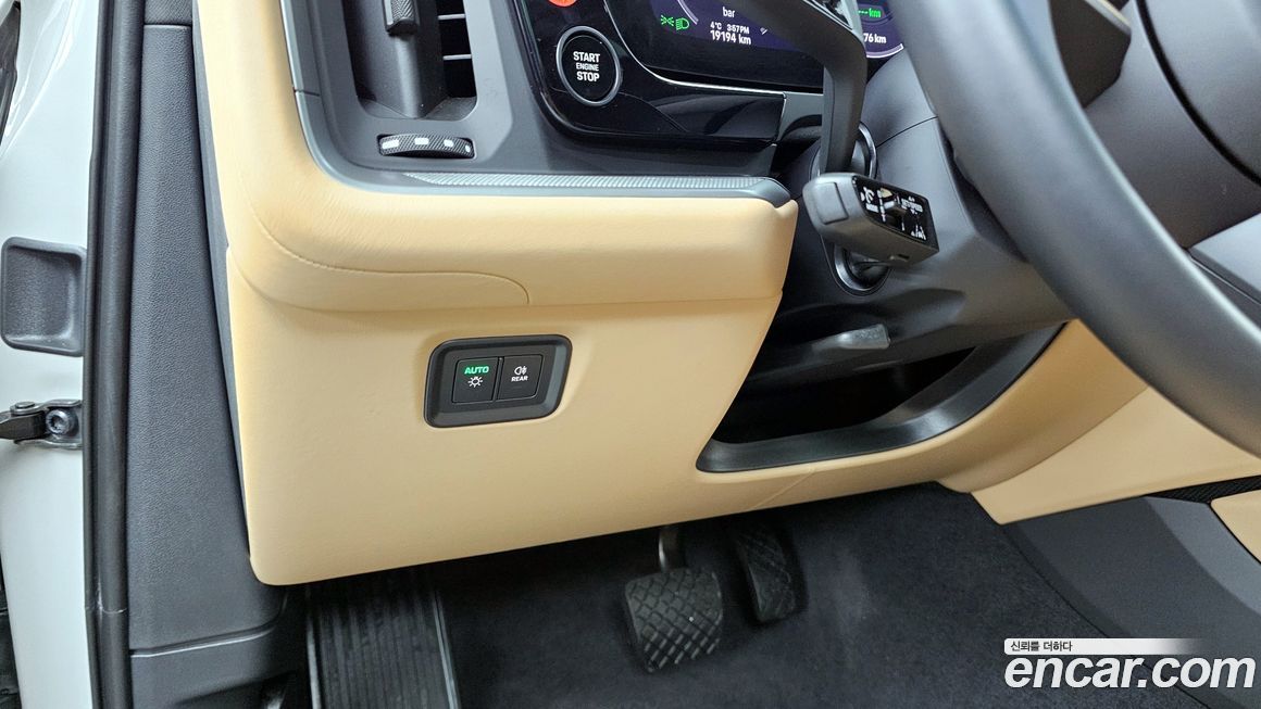 Porsche Cayenne 2024