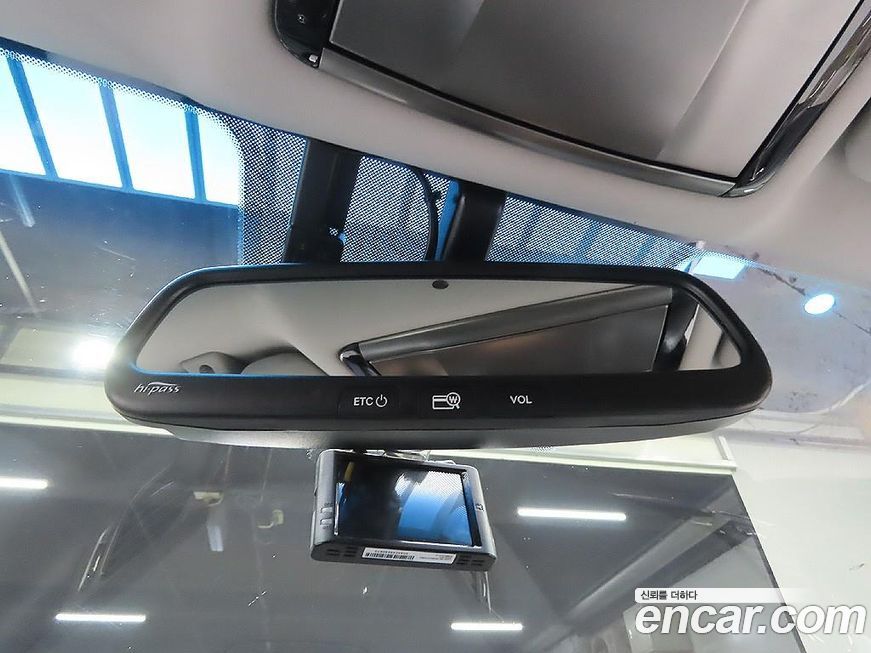 Hyundai Grandeur 2012