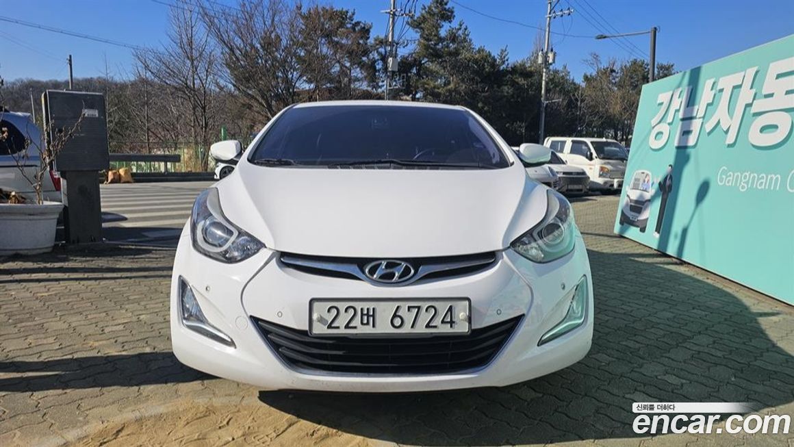Hyundai AVANTE 2015