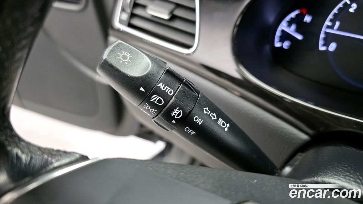 Hyundai Genesis 2013