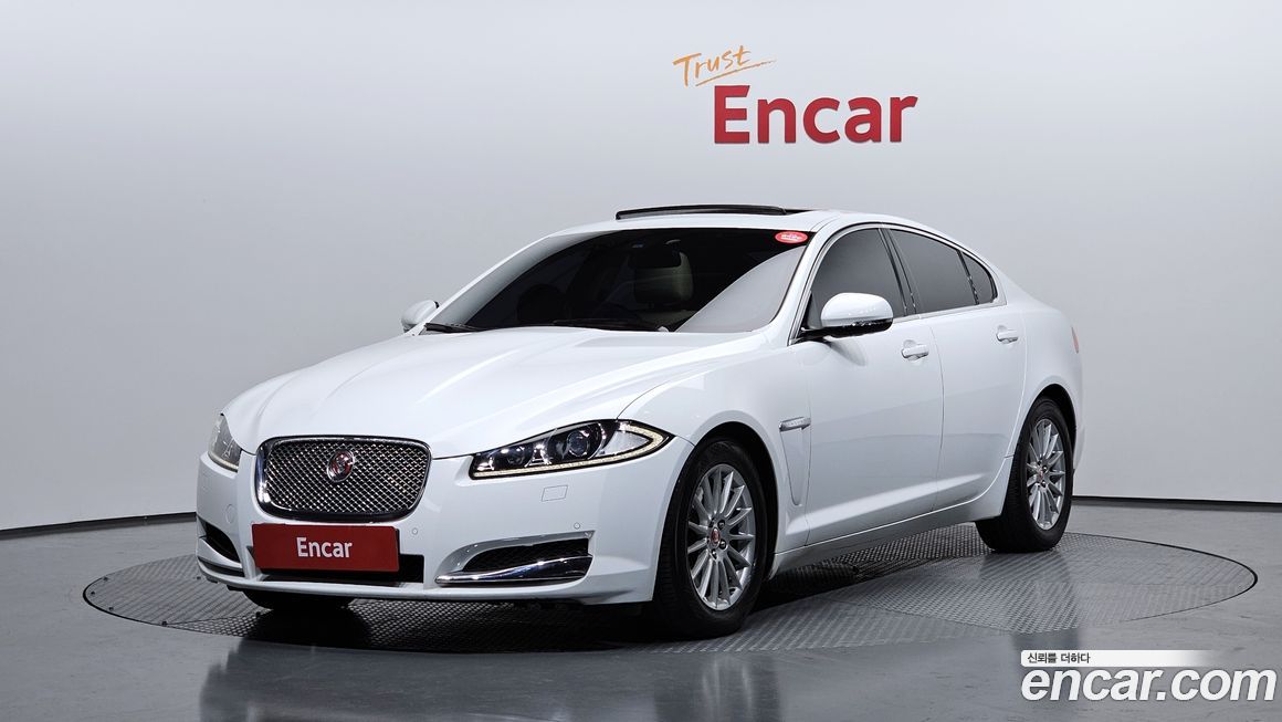 Jaguar XF 2014