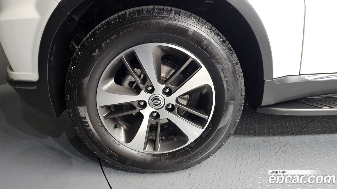 KG_Mobility_Ssangyong Rexton 2016