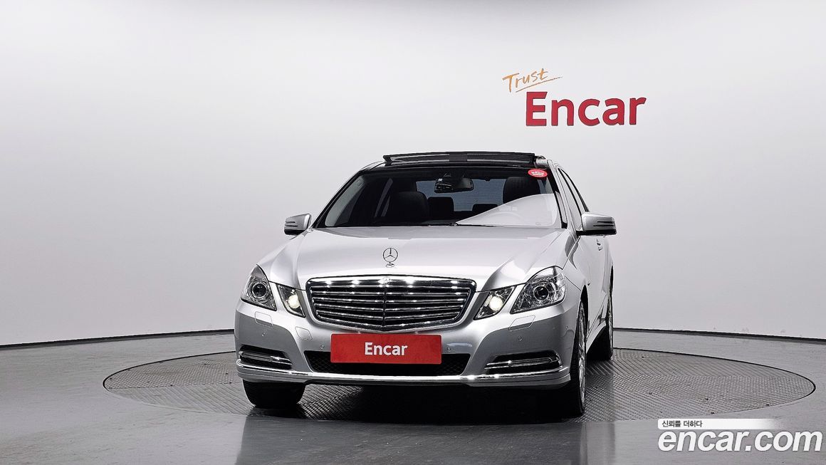 Mercedes-Benz E-Class 2012