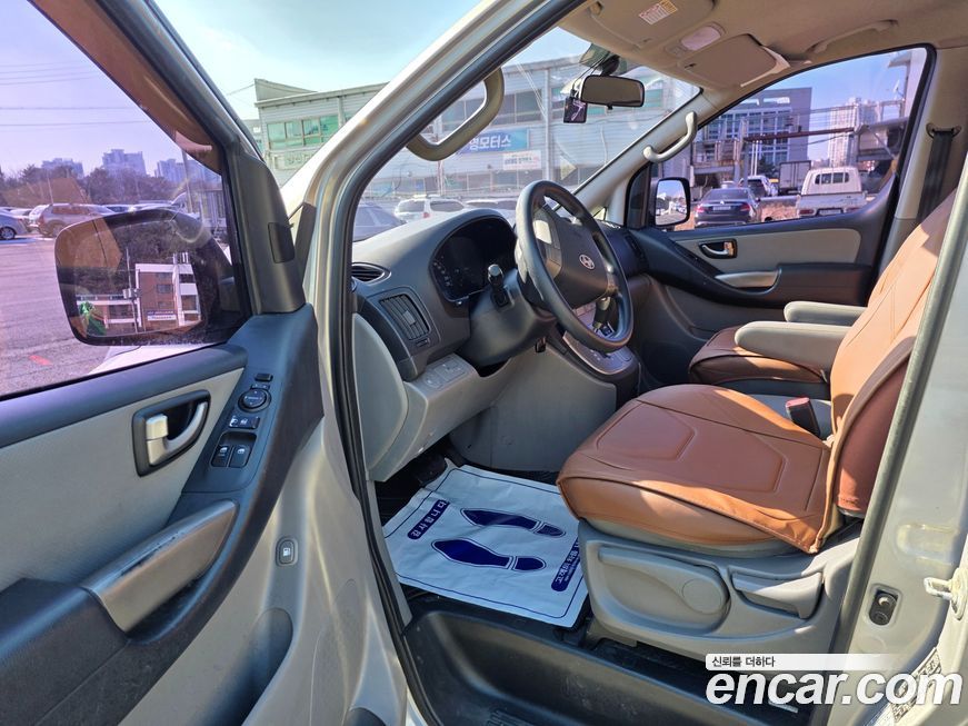 Hyundai Starex 2015