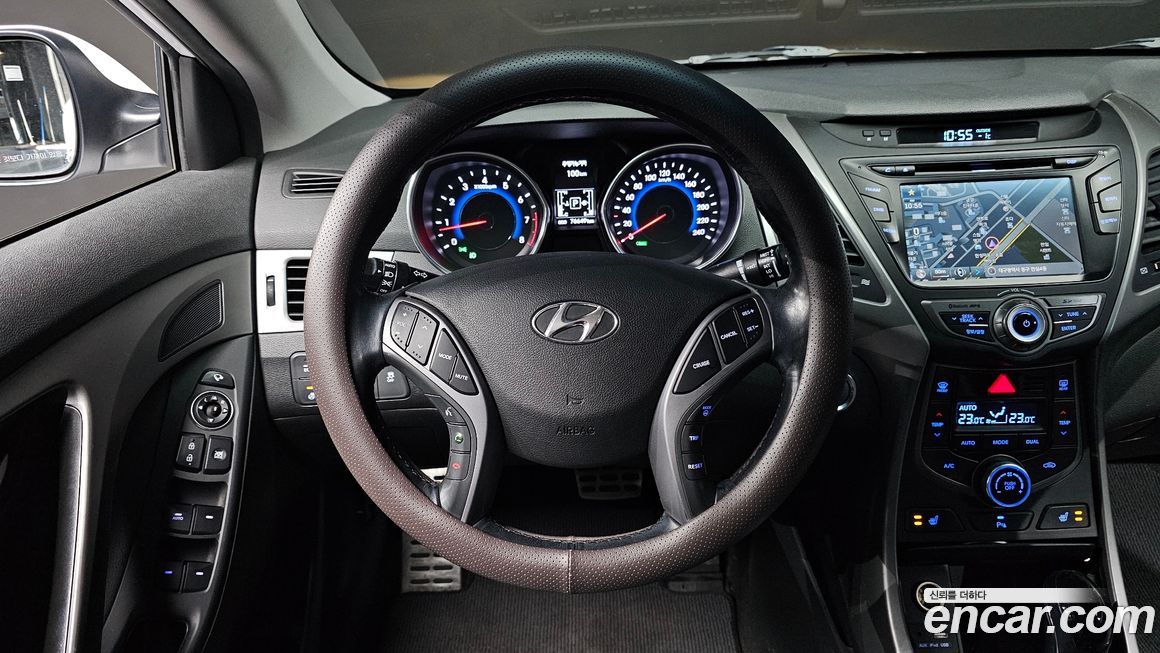 Hyundai AVANTE 2015