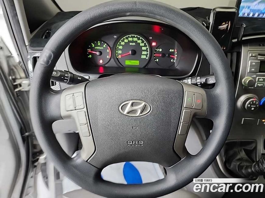 Hyundai Starex 2016