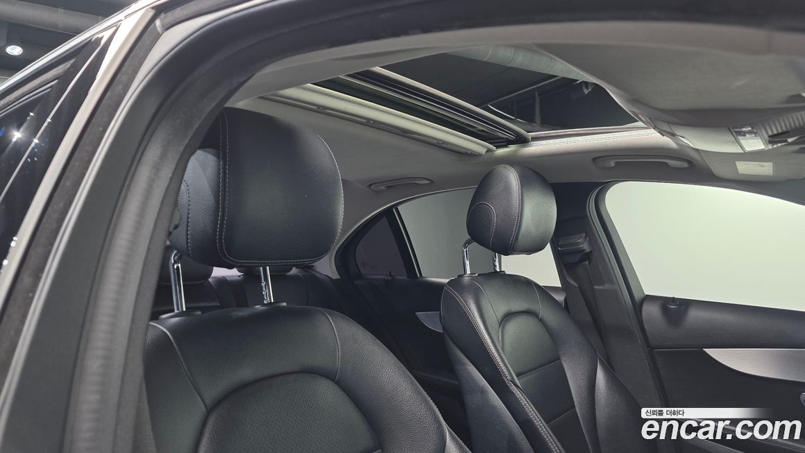 Mercedes-Benz C-Class 2017