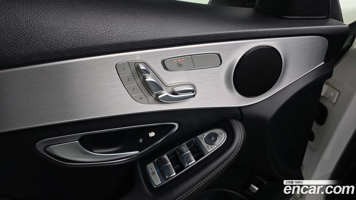 Mercedes-Benz C-Class 2017