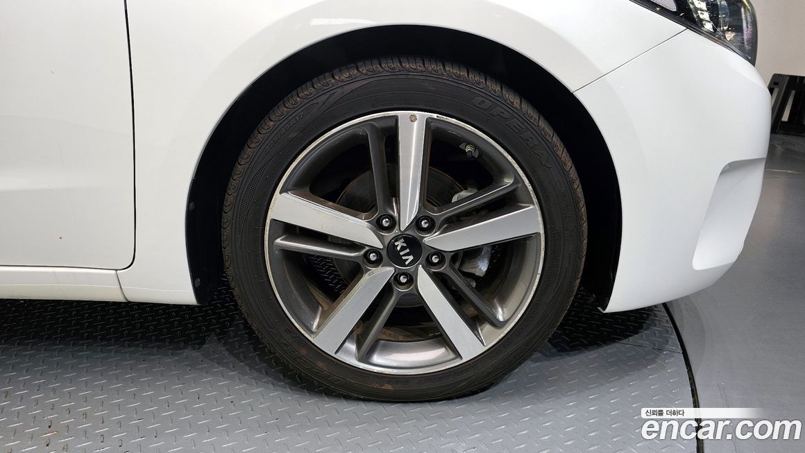 Kia K3 2017