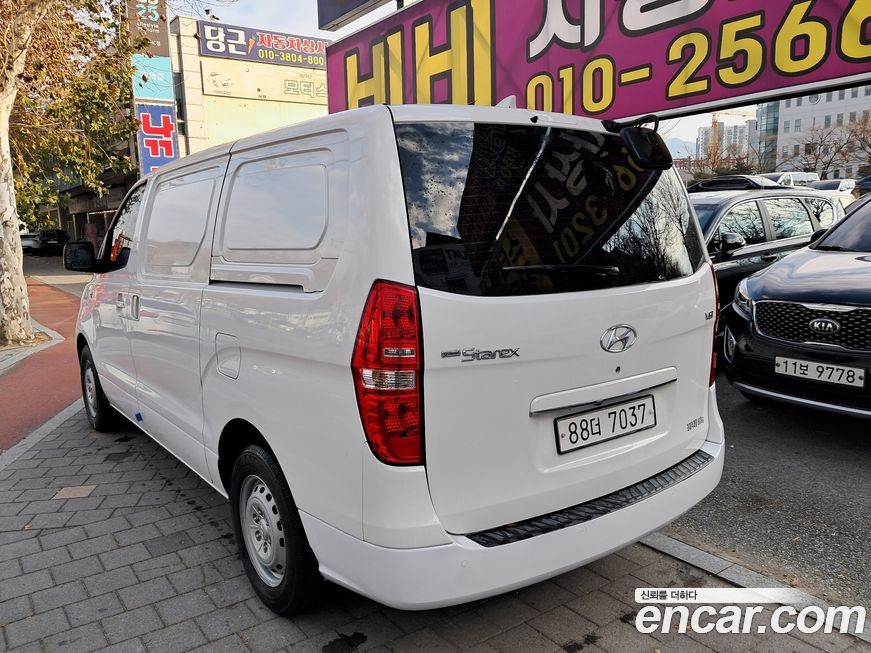 Hyundai Starex 2019