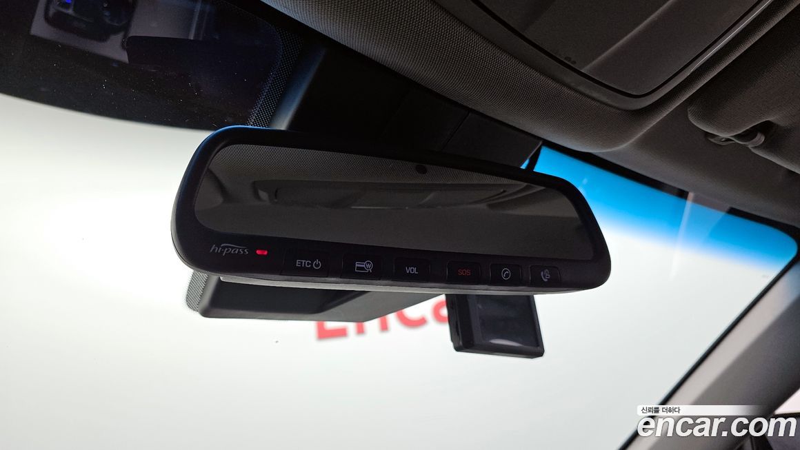 Hyundai Genesis 2016