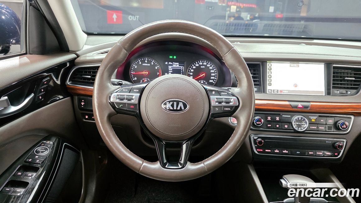 Kia K7 2016