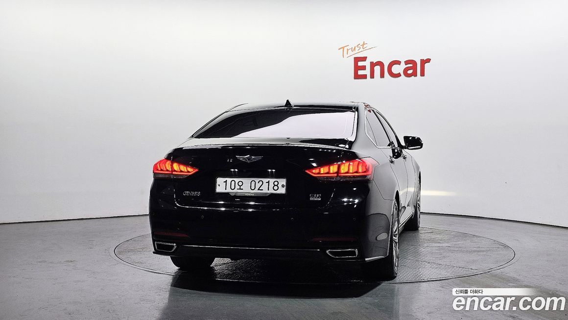 Hyundai Genesis 2016