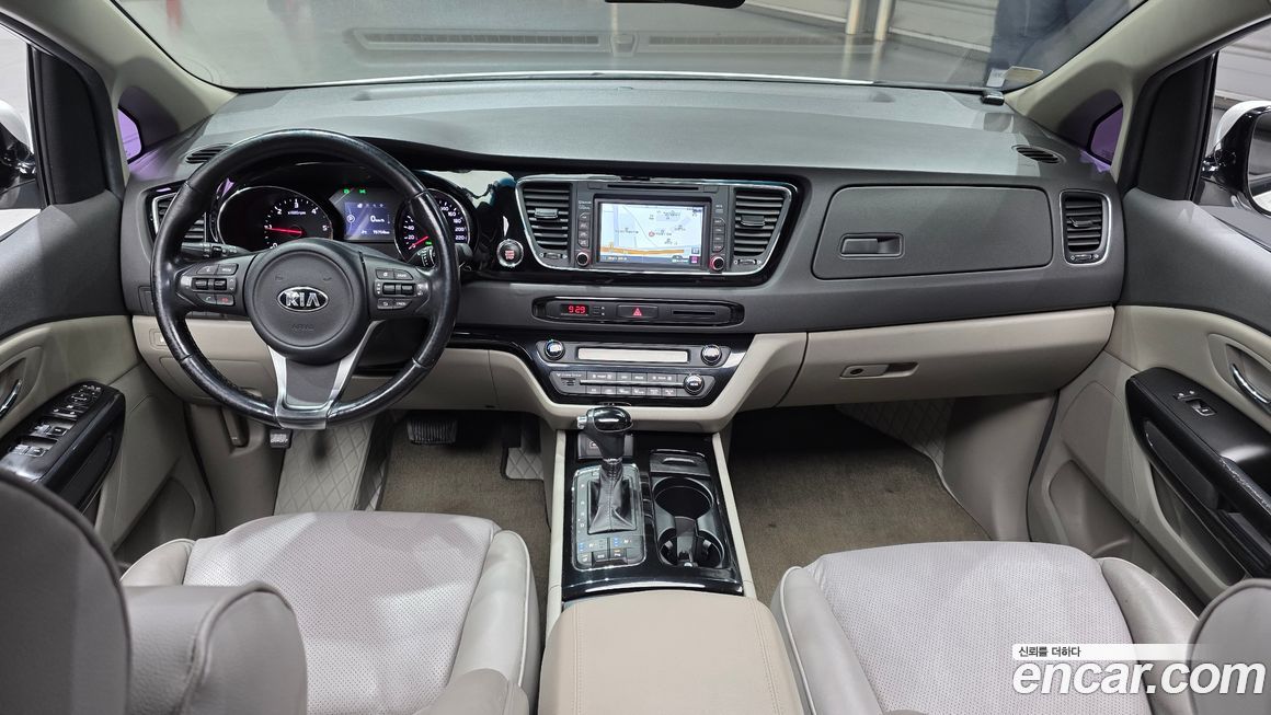 Kia Canival 2016