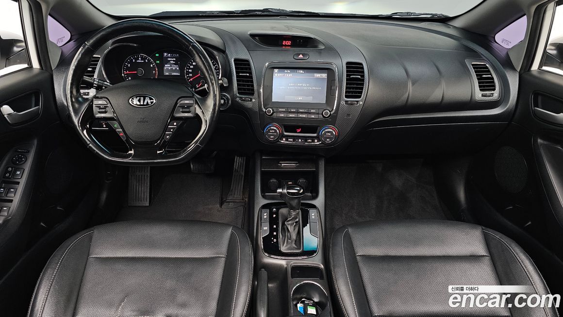 Kia K3 2016