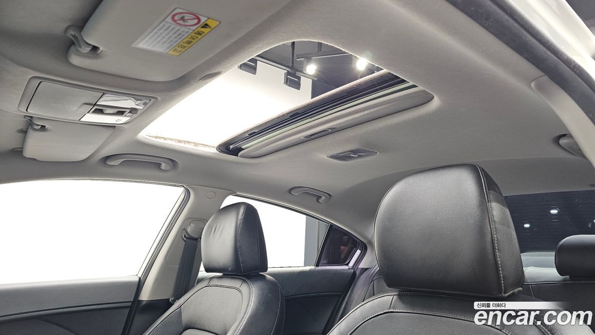 Kia K3 2016