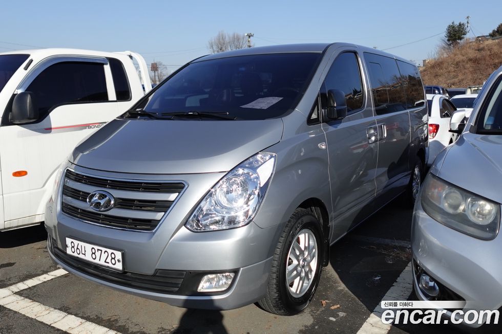 Hyundai Starex 2016