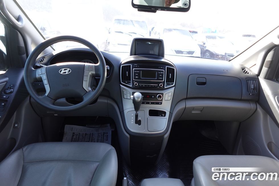 Hyundai Starex 2016