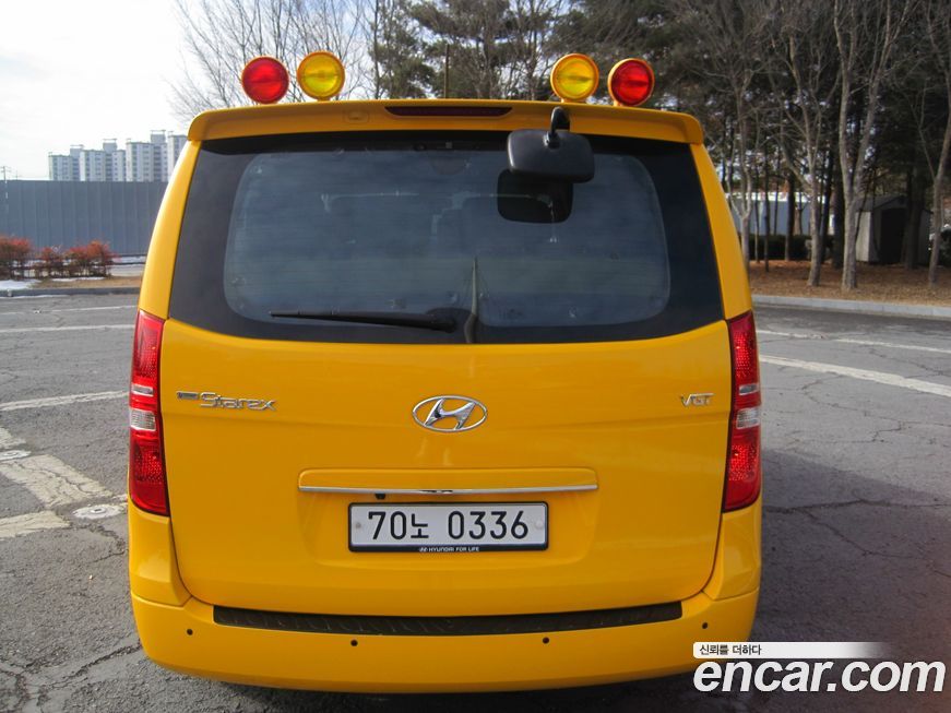 Hyundai Starex 2019