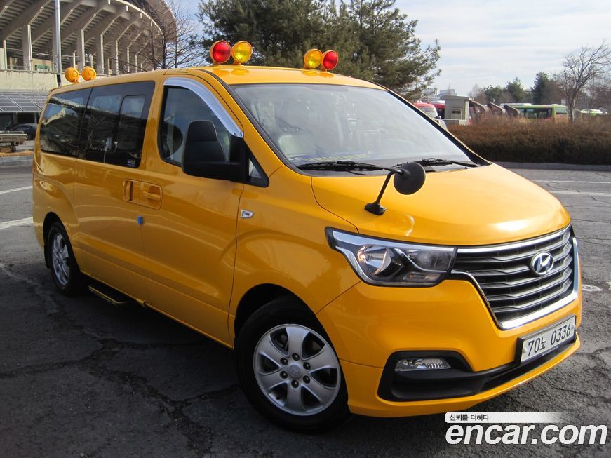 Hyundai Starex 2019