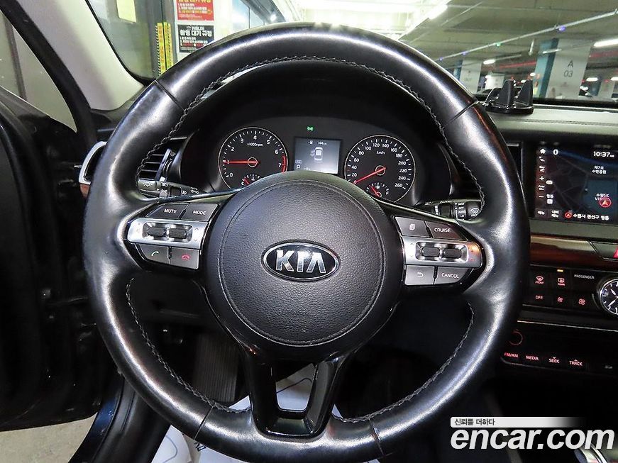 Kia K7 2016
