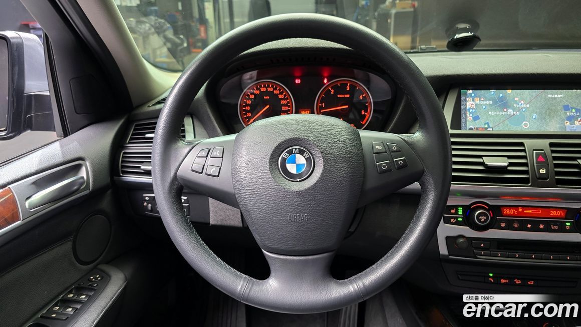 BMW X5 2011