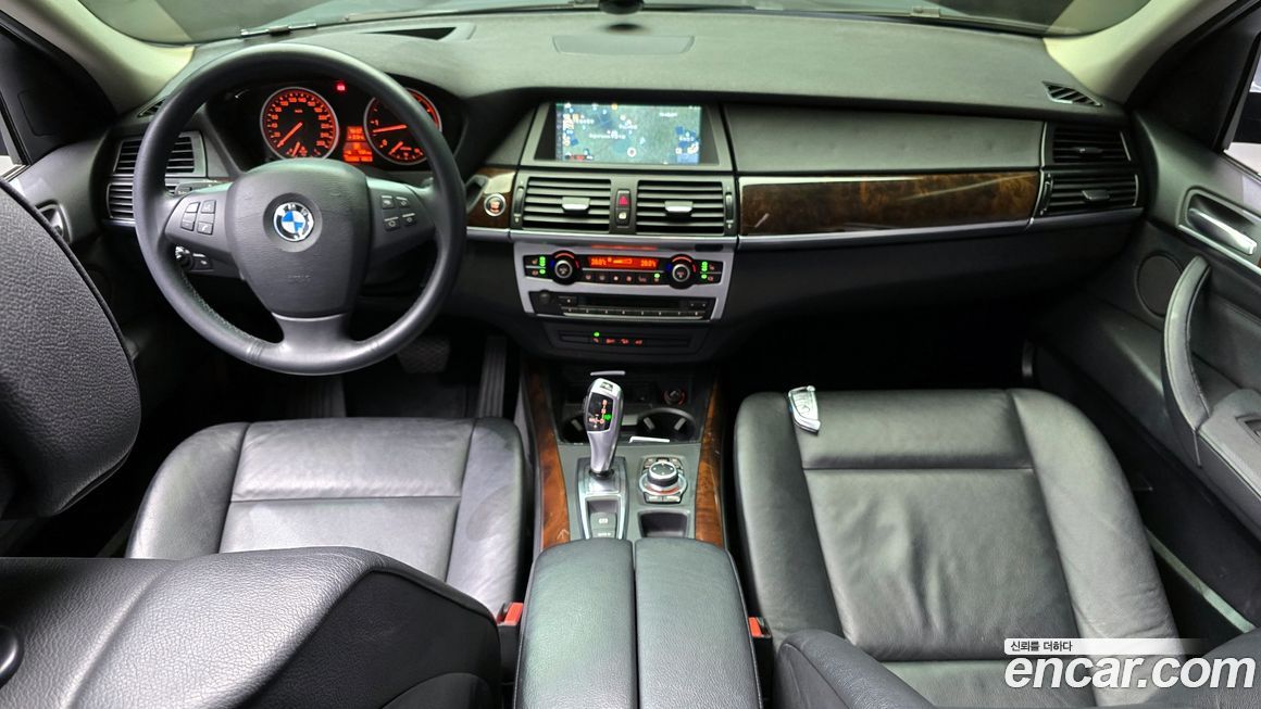 BMW X5 2011