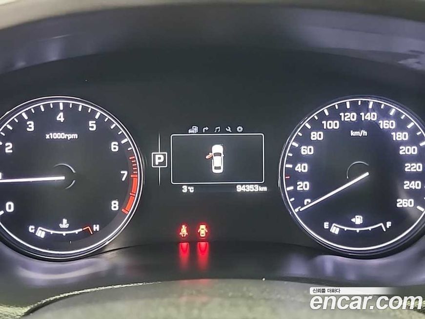 Hyundai Genesis 2016