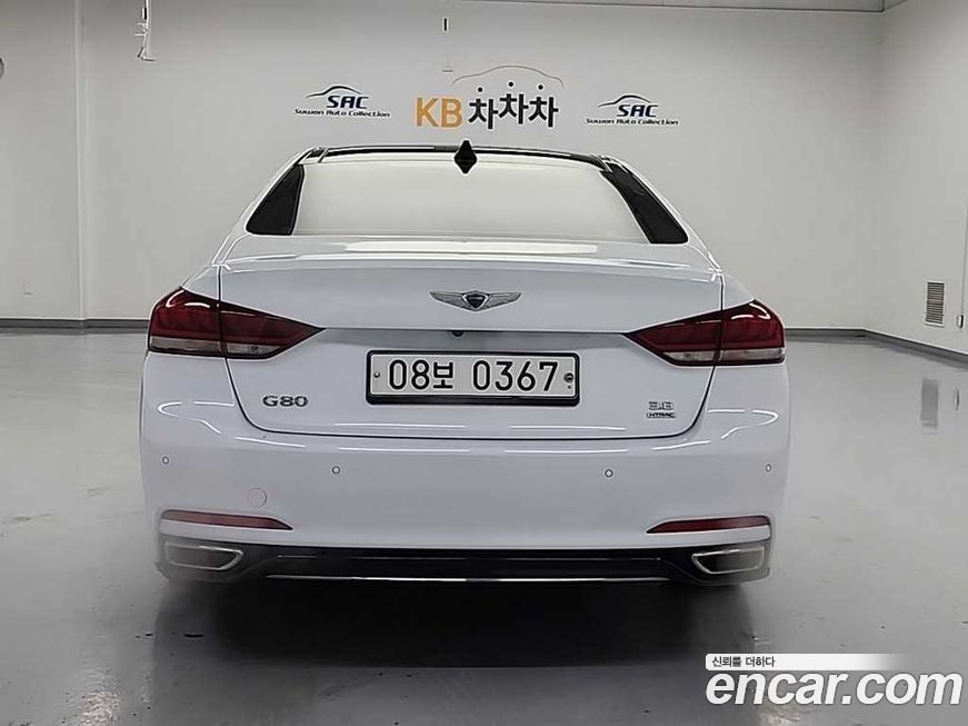 Hyundai Genesis 2016