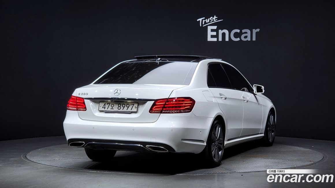 Mercedes-Benz E-Class 2014