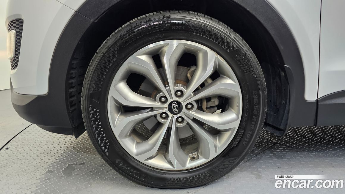 Hyundai Santafe 2015