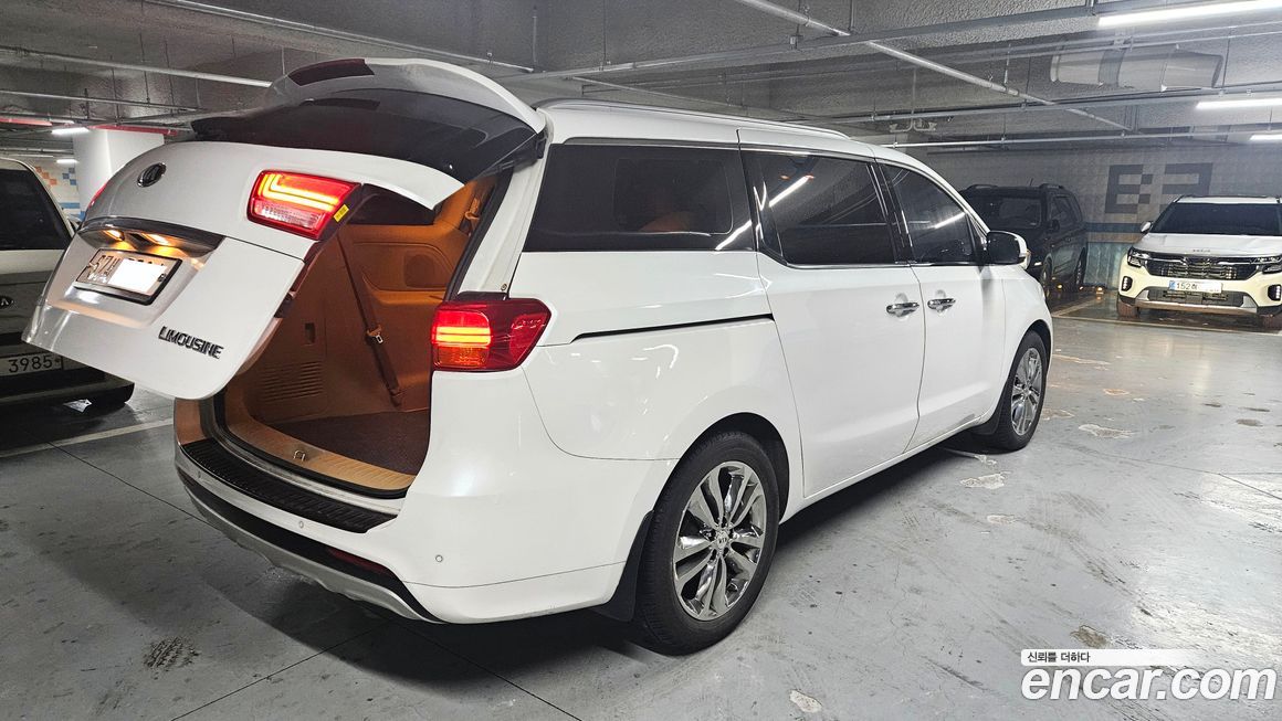 Kia Canival 2018