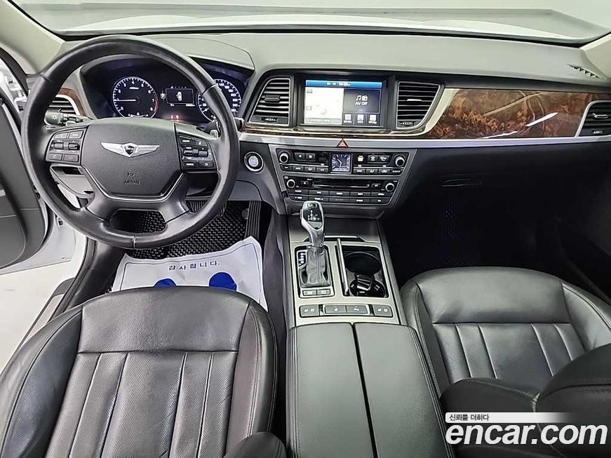 Hyundai Genesis 2016