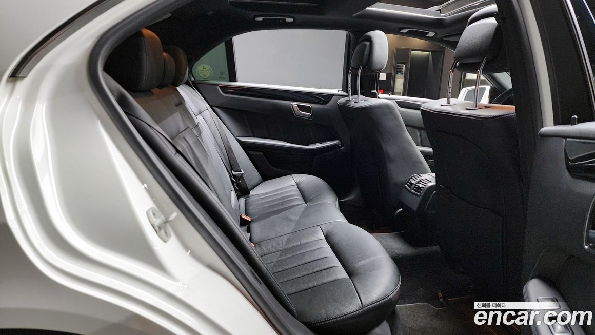 Mercedes-Benz E-Class 2014