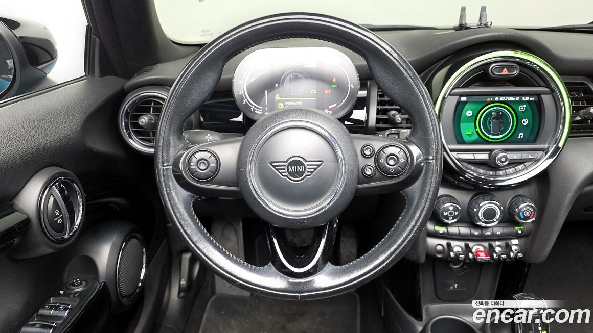 Mini Cooper Convertible 2021