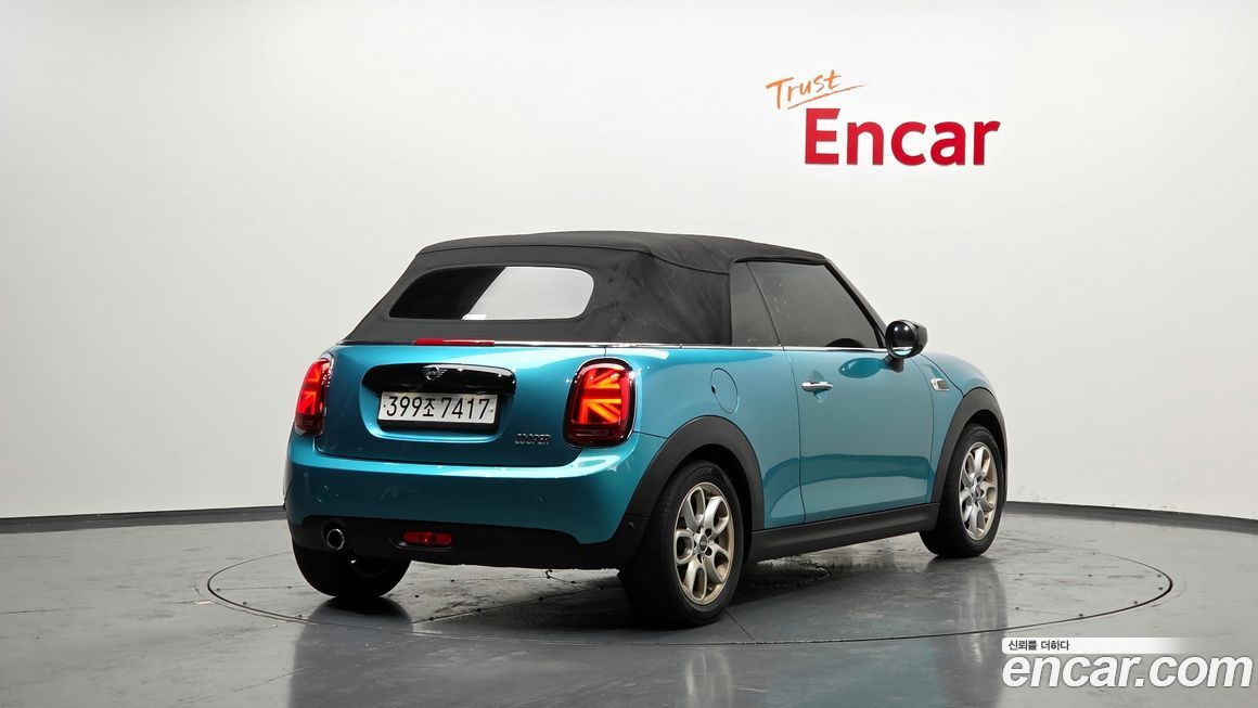 Mini Cooper Convertible 2021