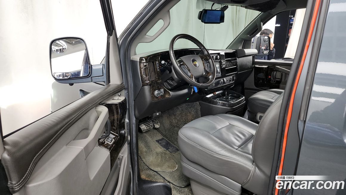 Chevrolet Express Van 2017