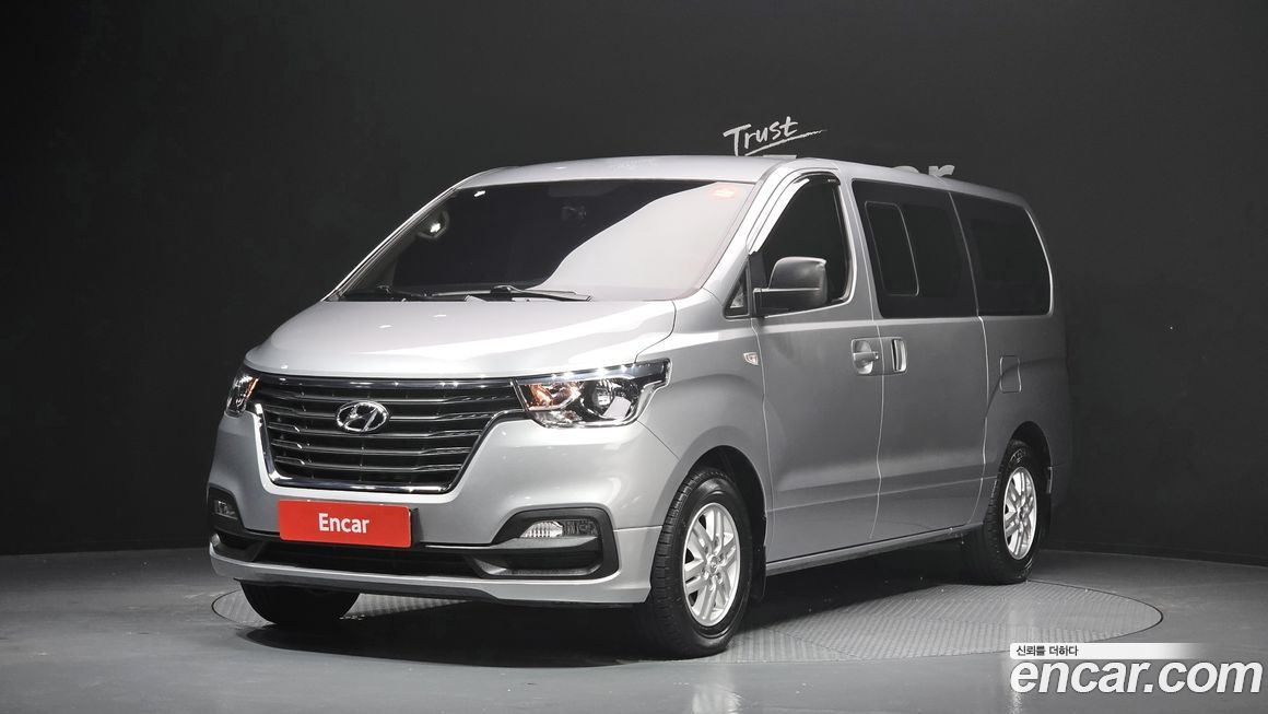 Hyundai Starex 2021