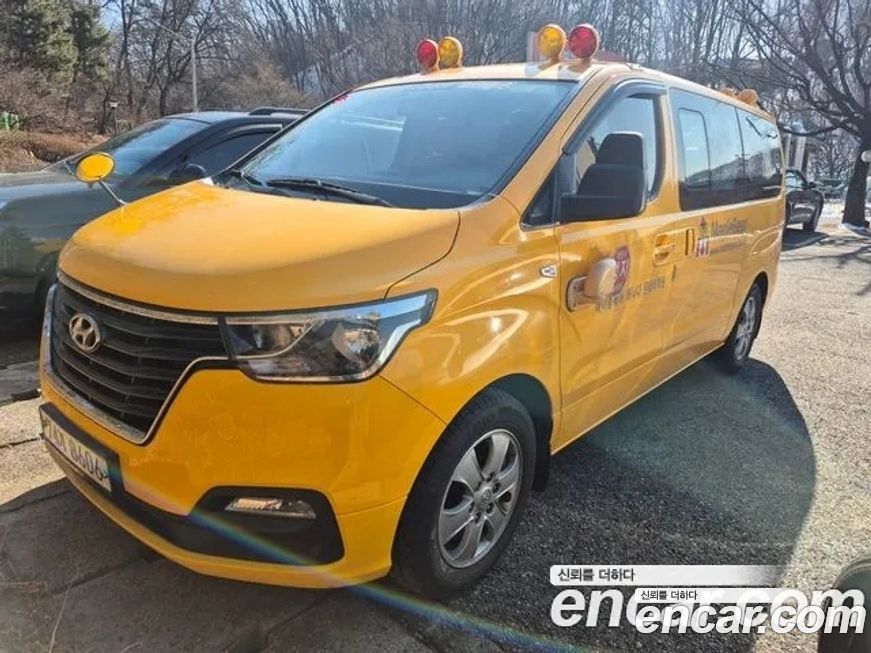 Hyundai Starex 2019