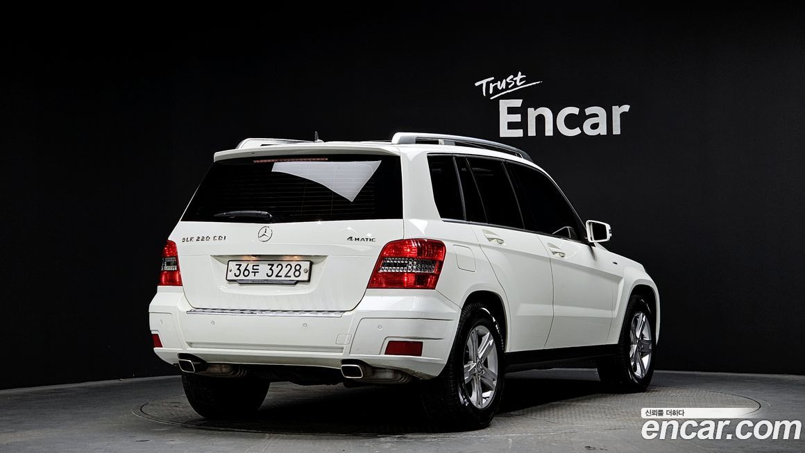 Mercedes-Benz GLK-Class 2012