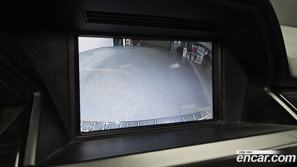 Mercedes-Benz GLK-Class 2012