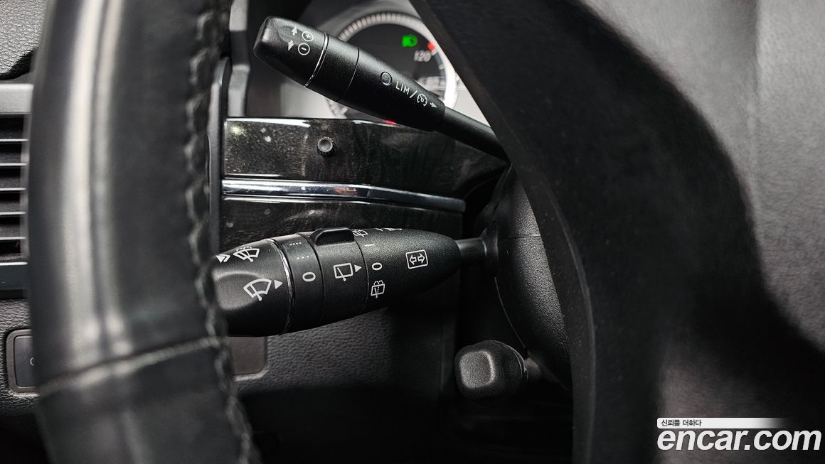 Mercedes-Benz GLK-Class 2012