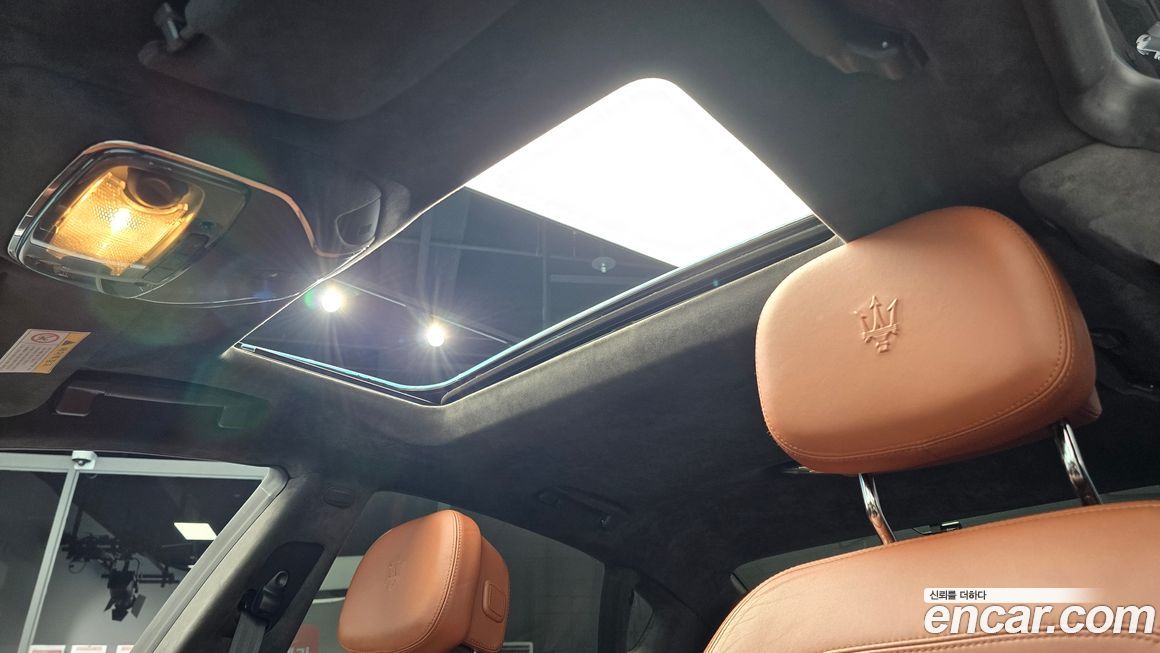 Maserati Quattroporte 2016