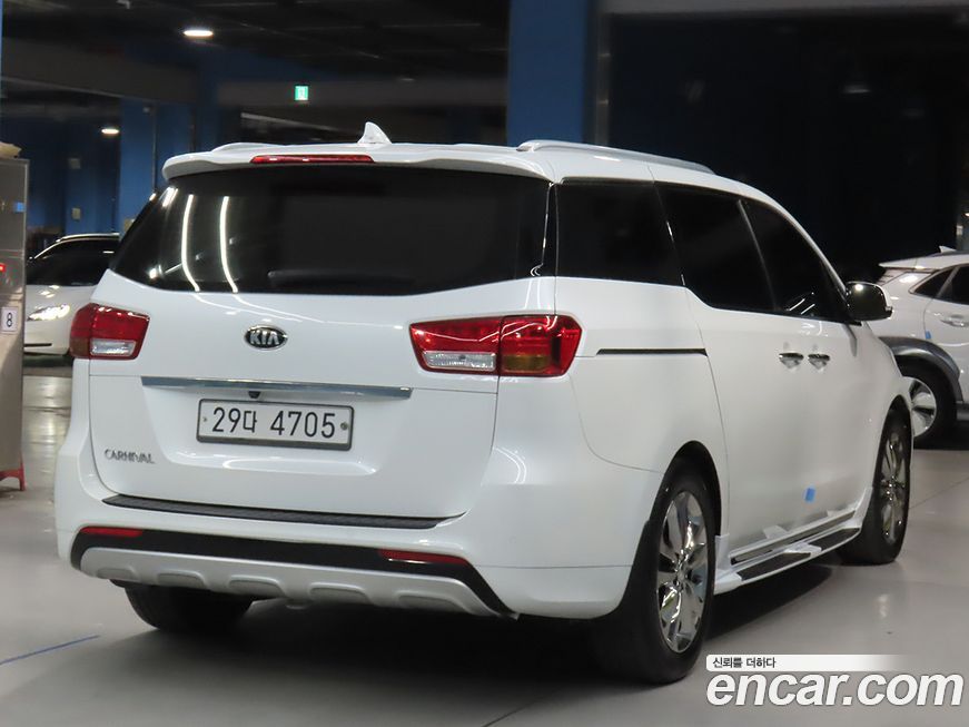 Kia Canival 2017