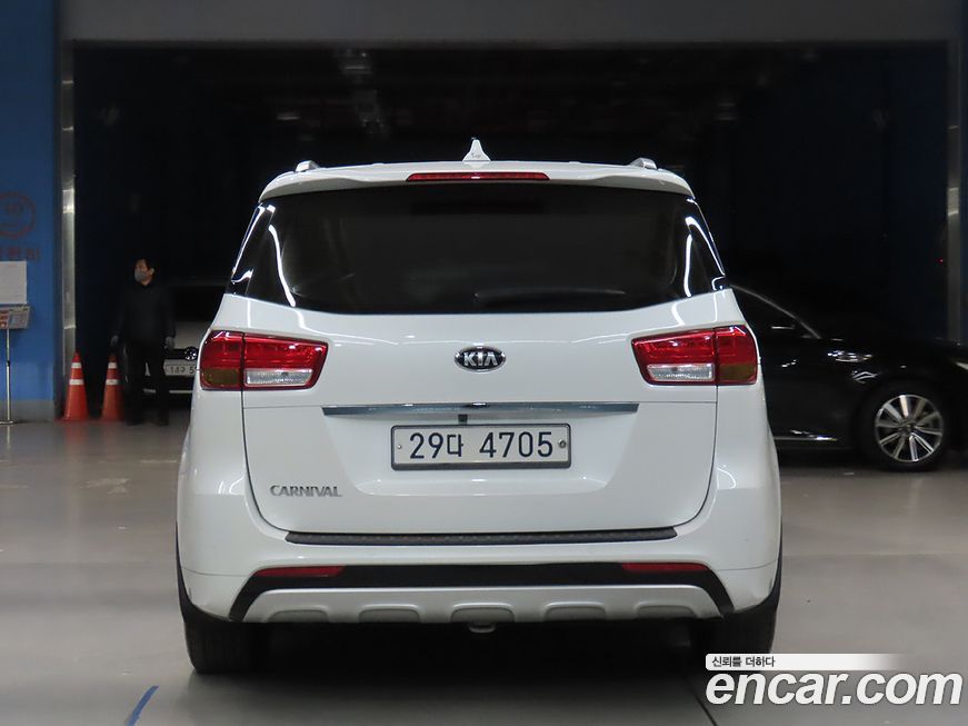 Kia Canival 2017